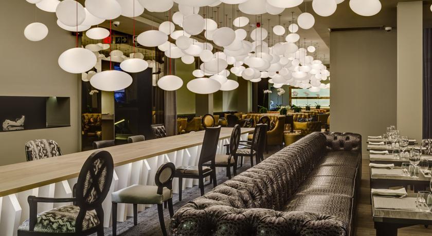 Protea Hotel Fire & Ice! By Marriott Pretoria Menlyn Extérieur photo