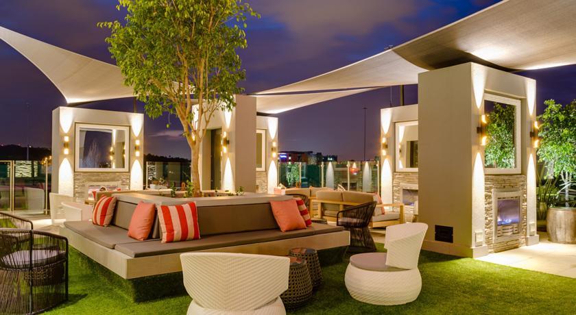 Protea Hotel Fire & Ice! By Marriott Pretoria Menlyn Extérieur photo