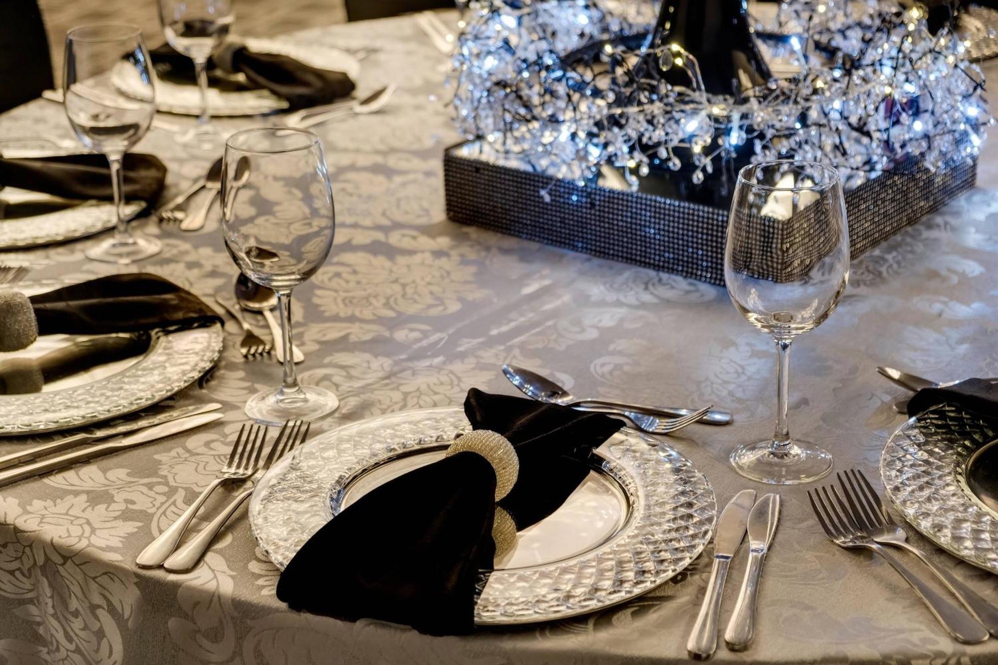 Protea Hotel Fire & Ice! By Marriott Pretoria Menlyn Extérieur photo