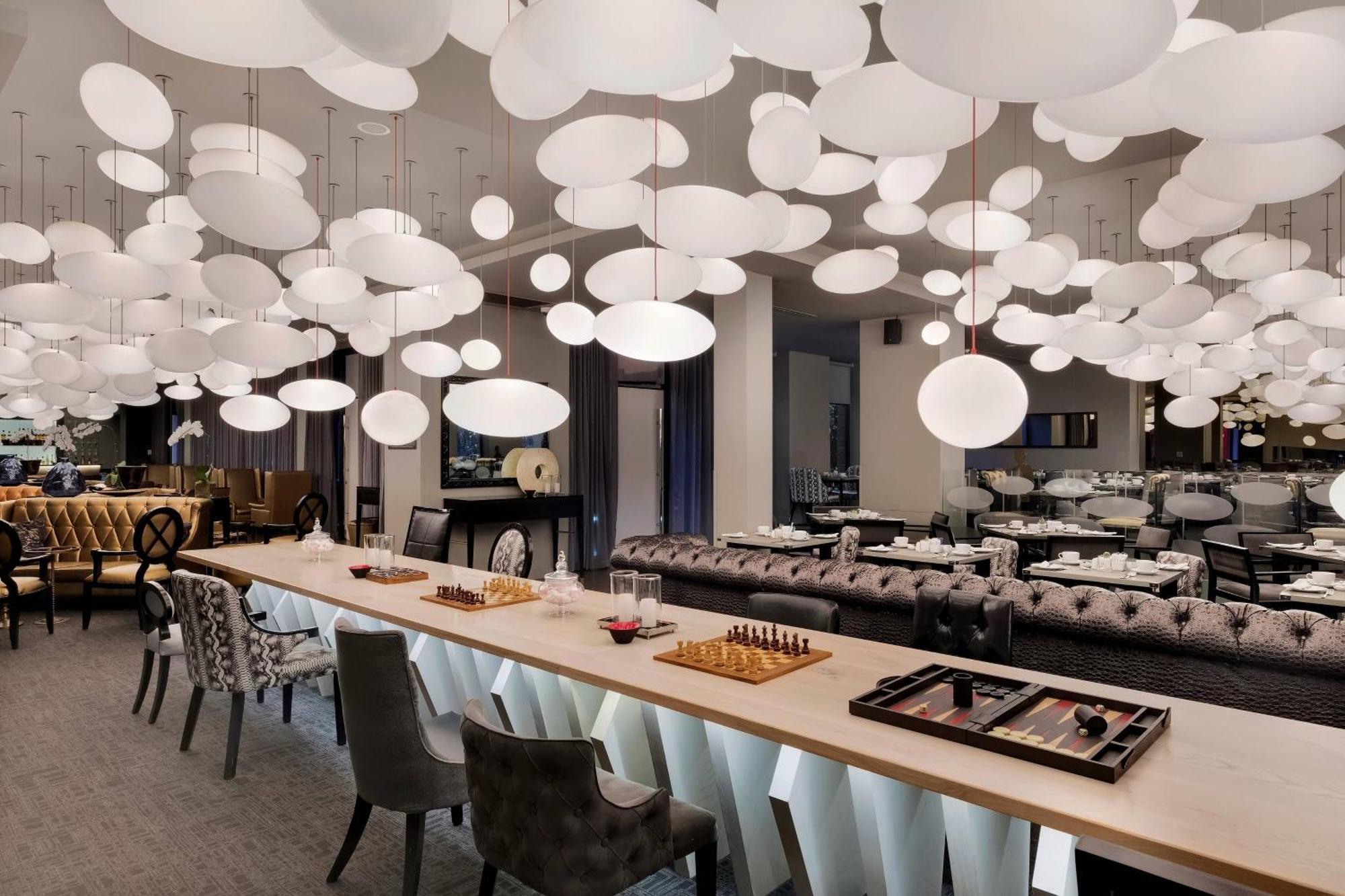 Protea Hotel Fire & Ice! By Marriott Pretoria Menlyn Extérieur photo