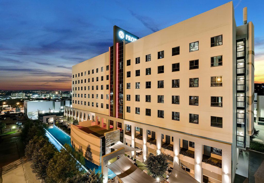 Protea Hotel Fire & Ice! By Marriott Pretoria Menlyn Extérieur photo